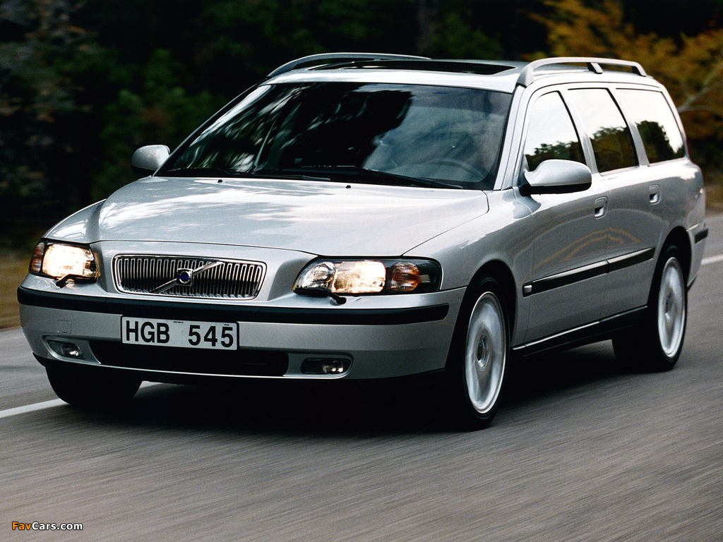 Volvo V70 2000–05 photos (1024 x 768)