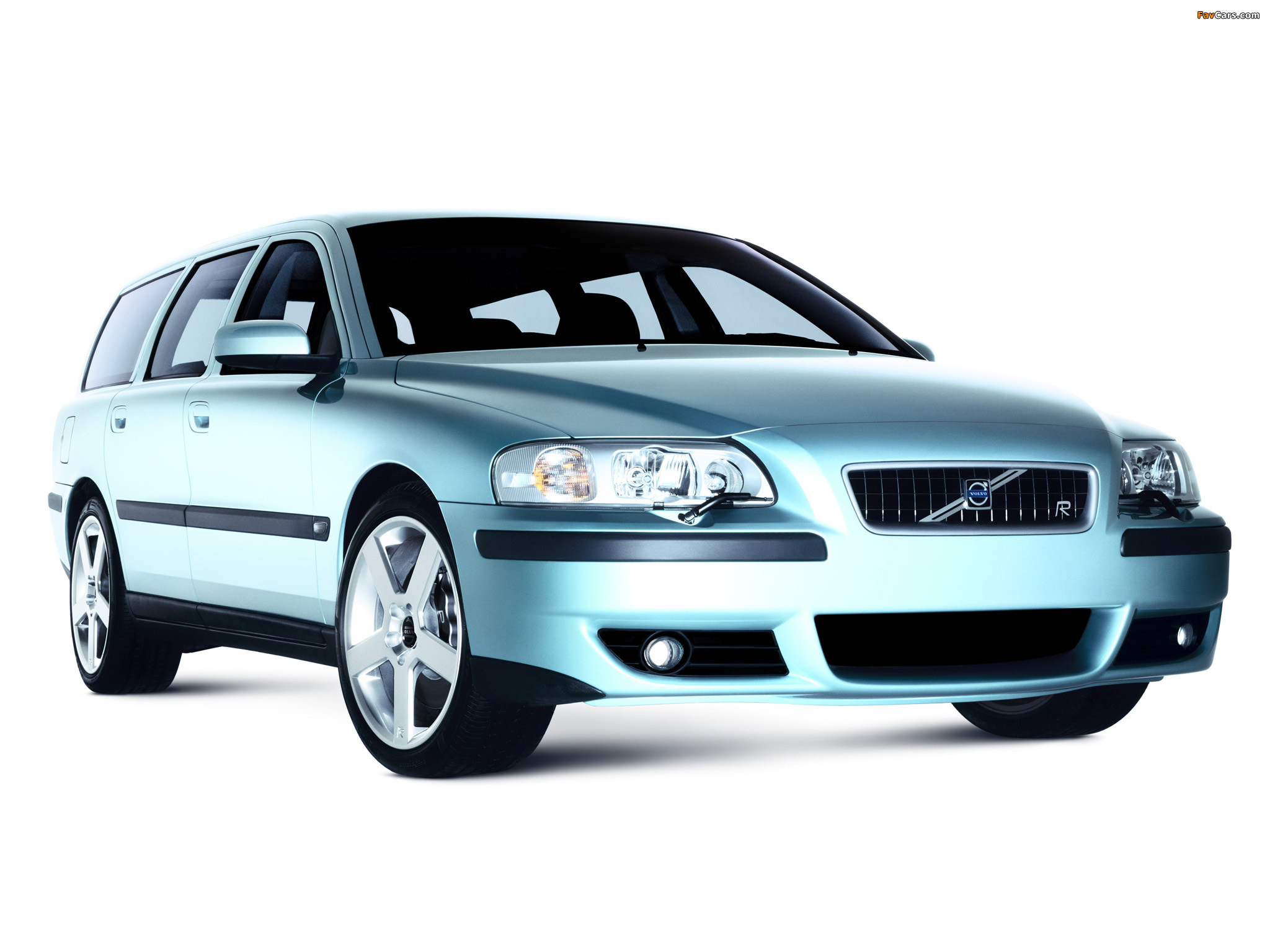 Volvo V70 R 2000–05 pictures (2048 x 1536)