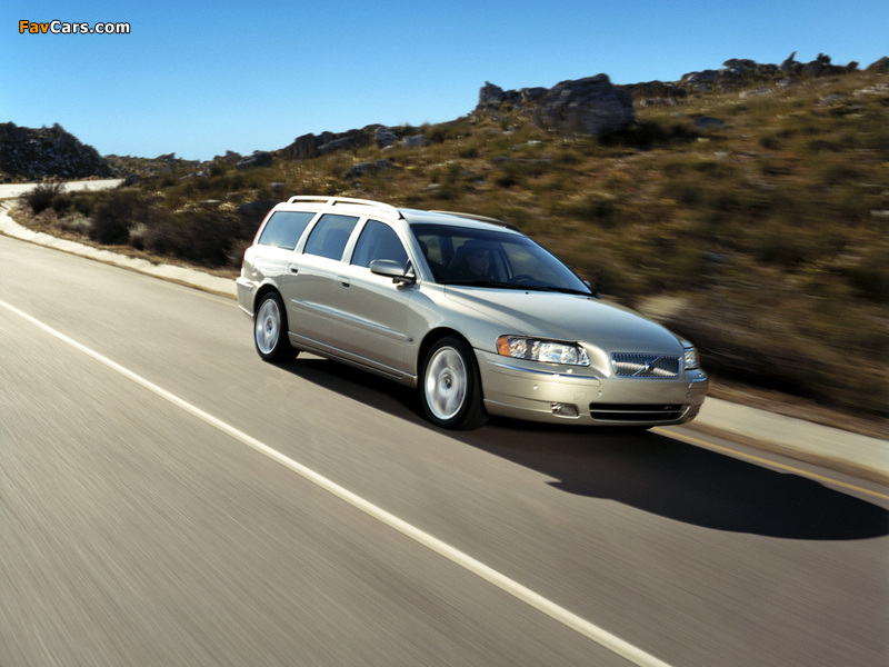 Volvo V70 2005–07 images (800 x 600)