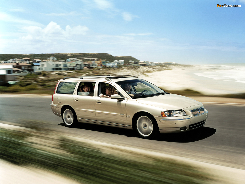 Volvo V70 2005–07 photos (1024 x 768)