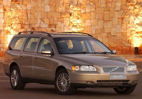 Volvo V70 ZA-spec 2005–07 wallpapers