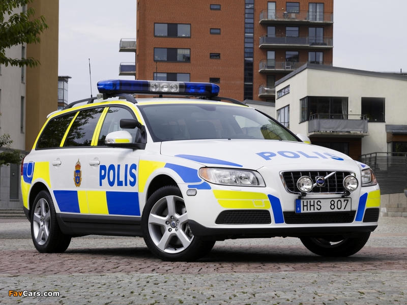 Volvo V70 Police Car 2007–09 images (800 x 600)
