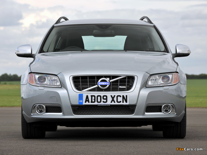 Volvo V70 R-Design UK-spec 2009–11 photos (800 x 600)