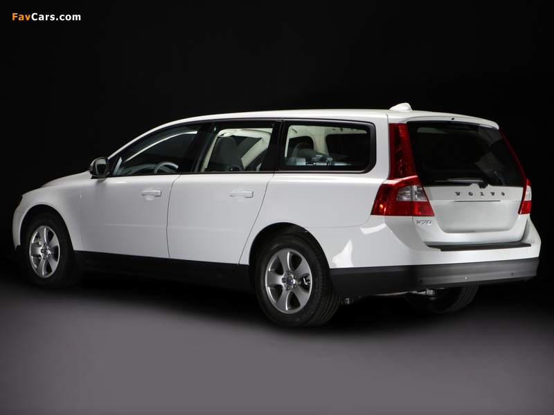 Volvo V70 Polar 2009–13 photos (800 x 600)