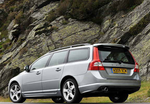 Volvo V70 R-Design UK-spec 2009–11 pictures