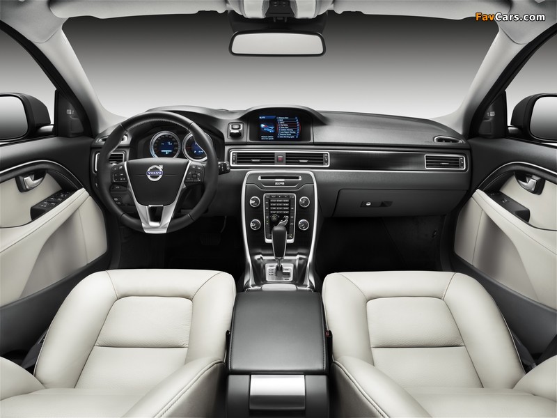 Volvo V70 D5 2009 pictures (800 x 600)