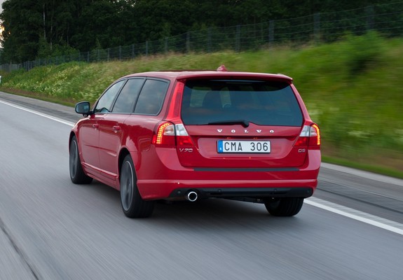 Volvo V70 R-Design 2011 images