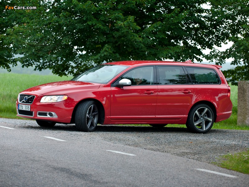 Volvo V70 R-Design 2011 photos (800 x 600)