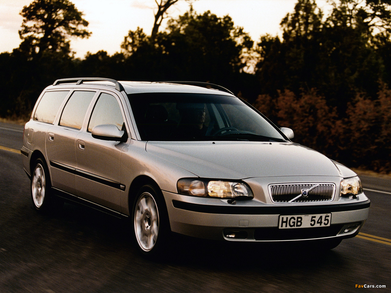 Volvo V70 2000–05 wallpapers (1280 x 960)