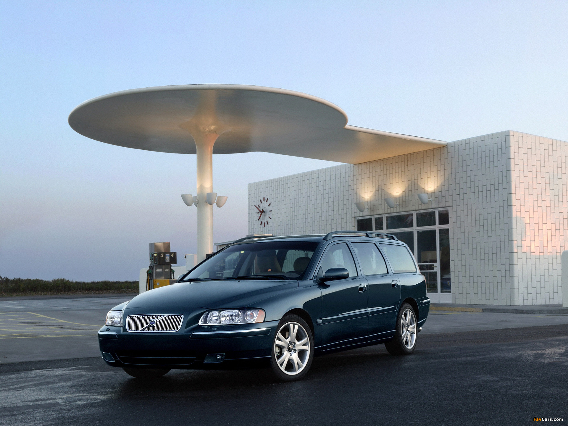 Volvo V70 T5 2005–07 wallpapers (1920 x 1440)