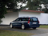 Volvo V70 T5 2005–07 wallpapers