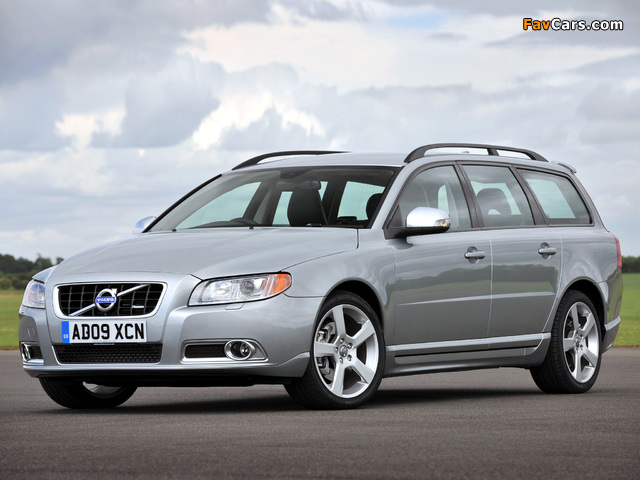 Volvo V70 R-Design UK-spec 2009–11 wallpapers (640 x 480)