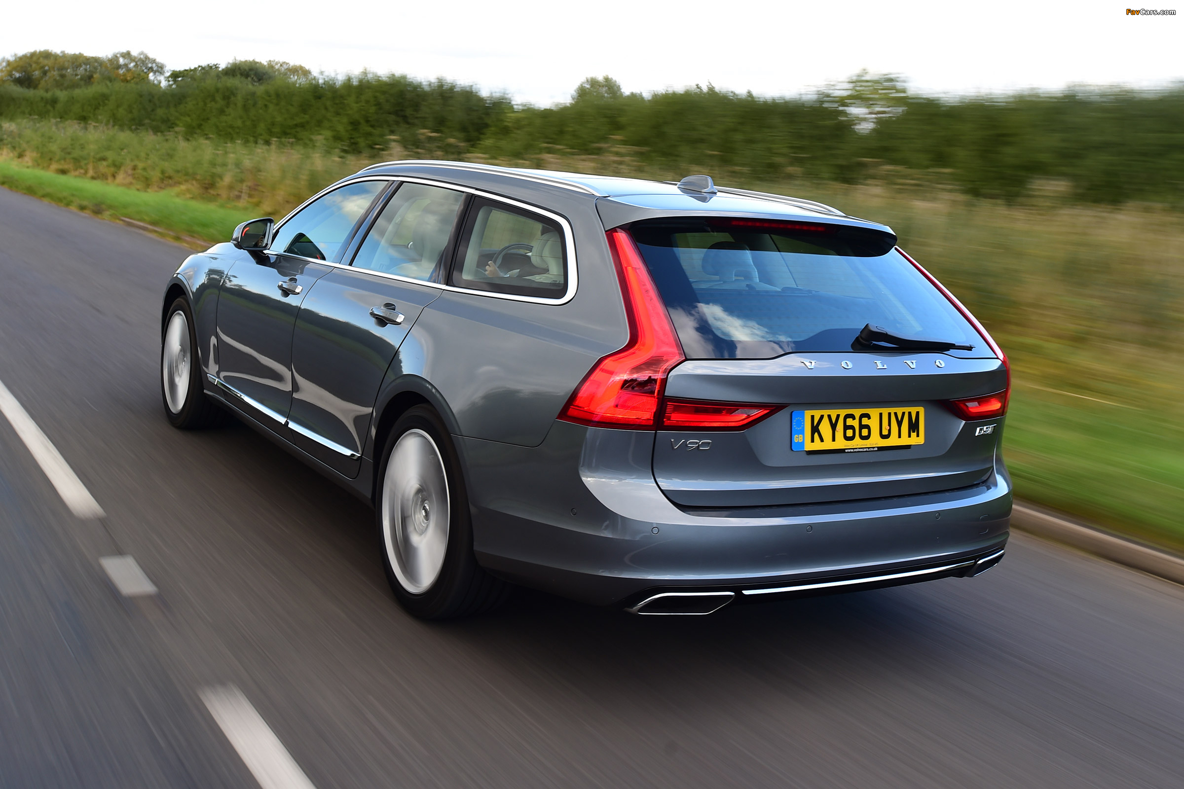 Volvo V90 D5 Inscription UK-spec 2016 images (2400 x 1600)