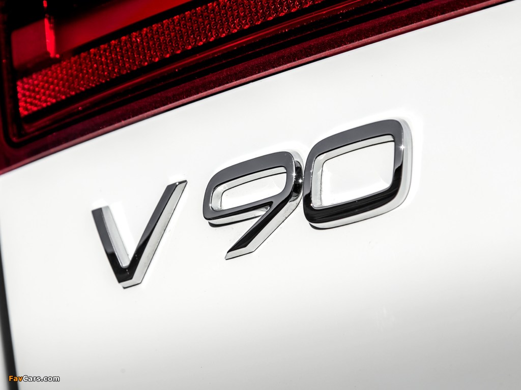 Volvo V90 D4 Cross Country UK-spec 2017 photos (1024 x 768)