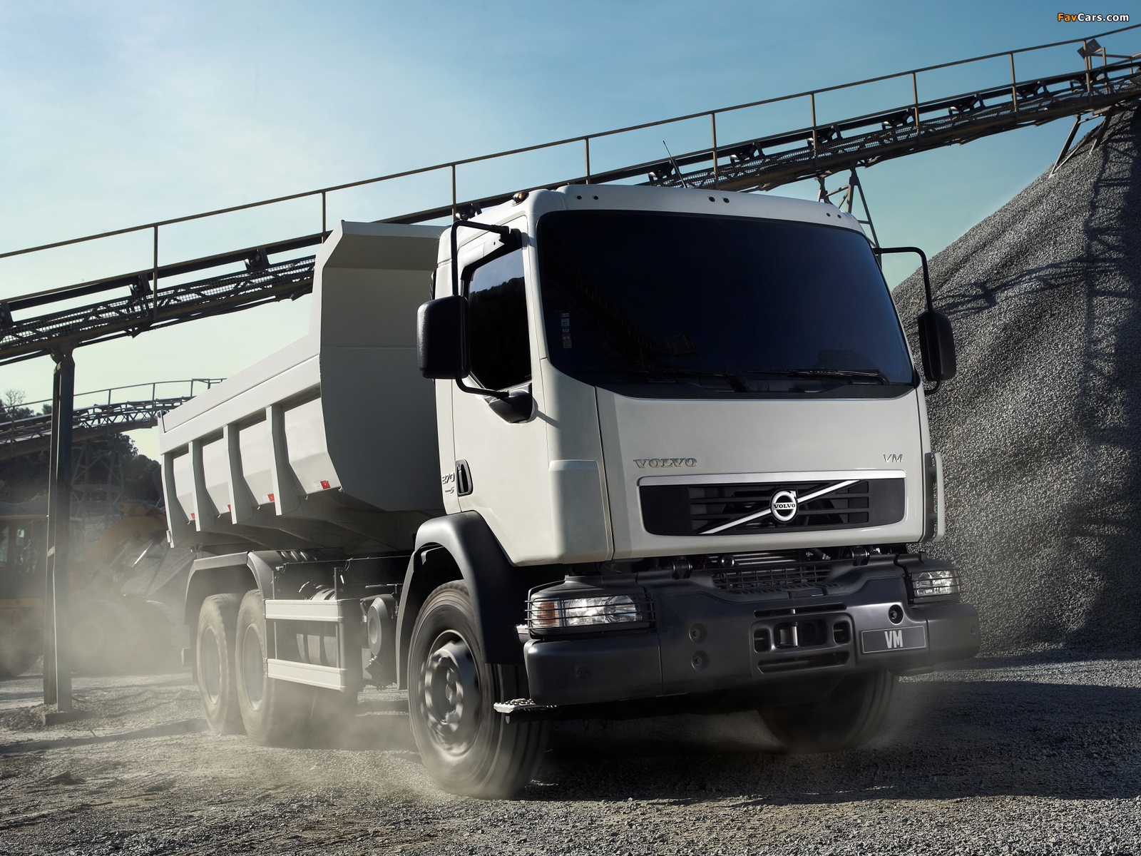 Images of Volvo VM23 6x4 Tipper 2010 (1600 x 1200)