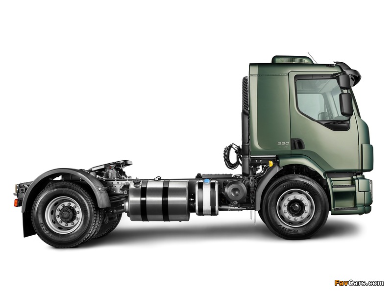 Volvo VM 330 4x2 Tractor 2012 wallpapers (800 x 600)