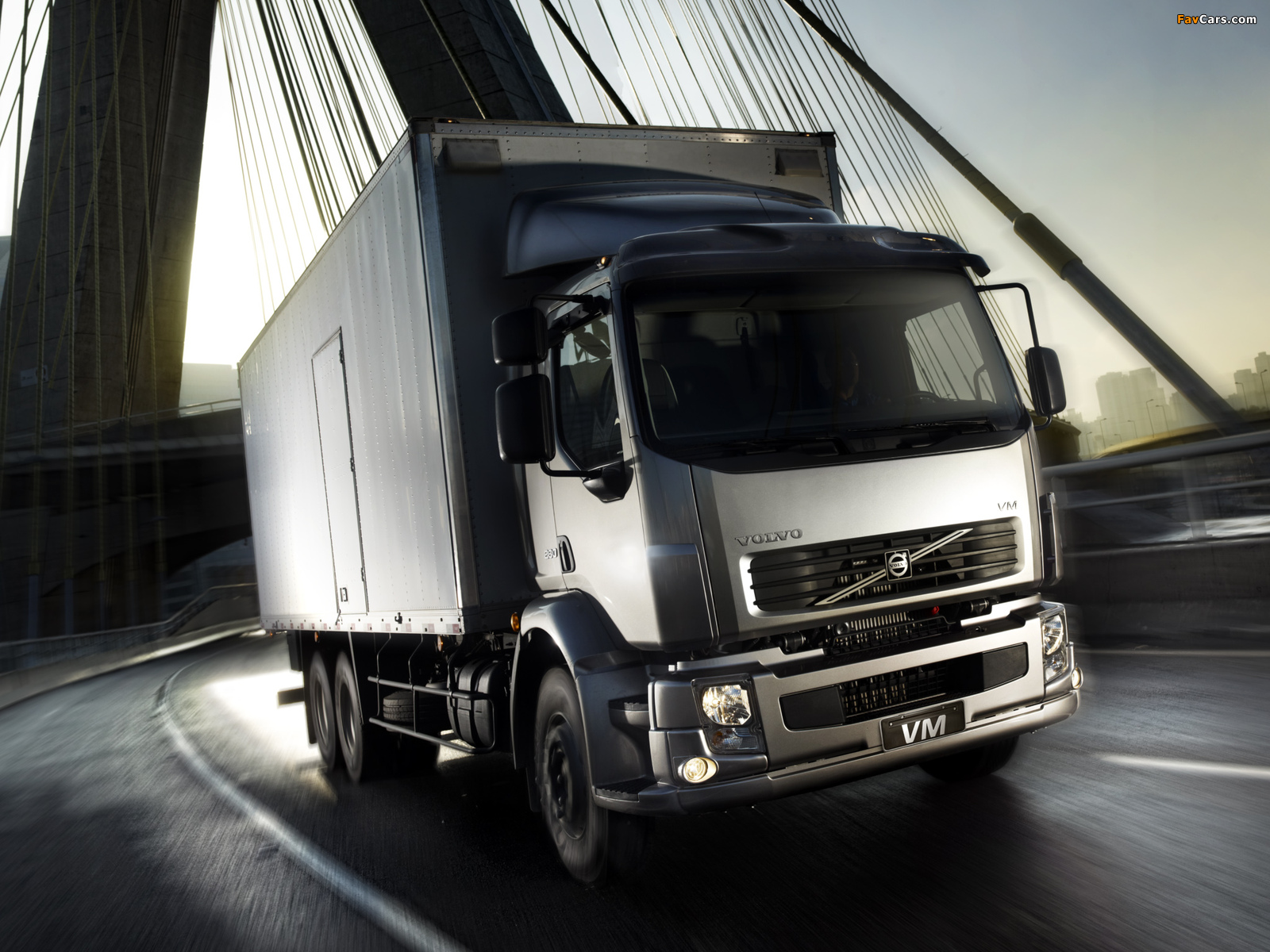 Volvo VM 6x4 2003 wallpapers (1600 x 1200)