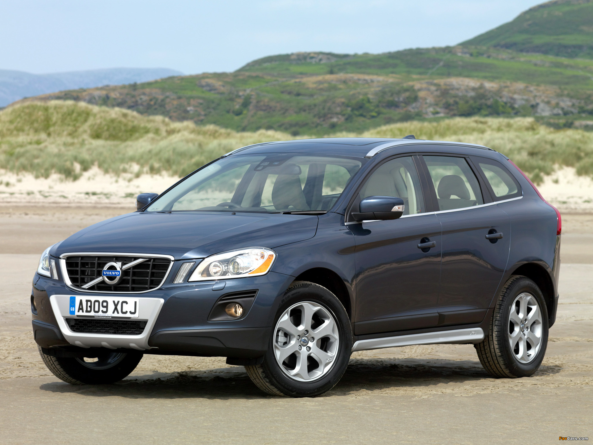 Images of Volvo XC60 DRIVe Efficiency UK-spec 2009–13 (2048 x 1536)