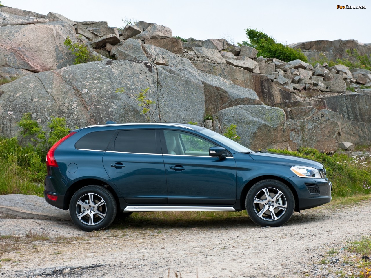 Images of Volvo XC60 D3 2009 (1280 x 960)