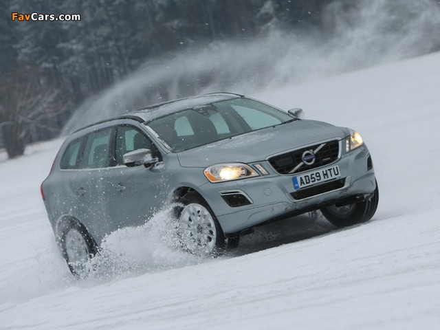 Photos of Volvo XC60 R-Design UK-spec 2009–13 (640 x 480)