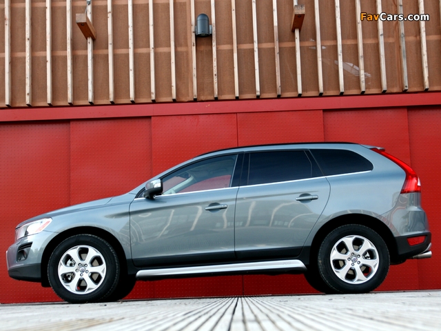 Volvo XC60 2.4D 2008–13 pictures (640 x 480)