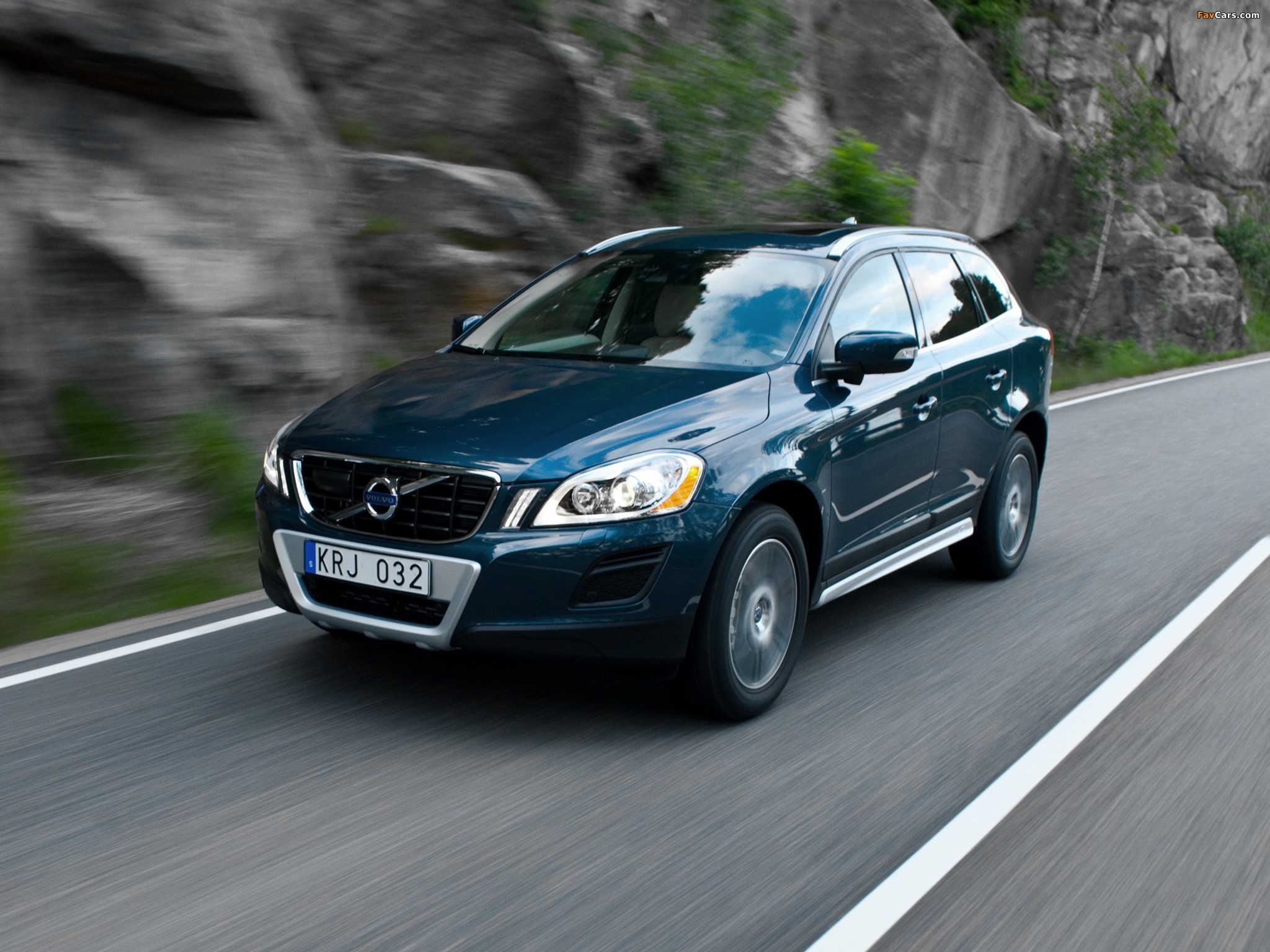 Volvo XC60 D3 2009 images (2048 x 1536)