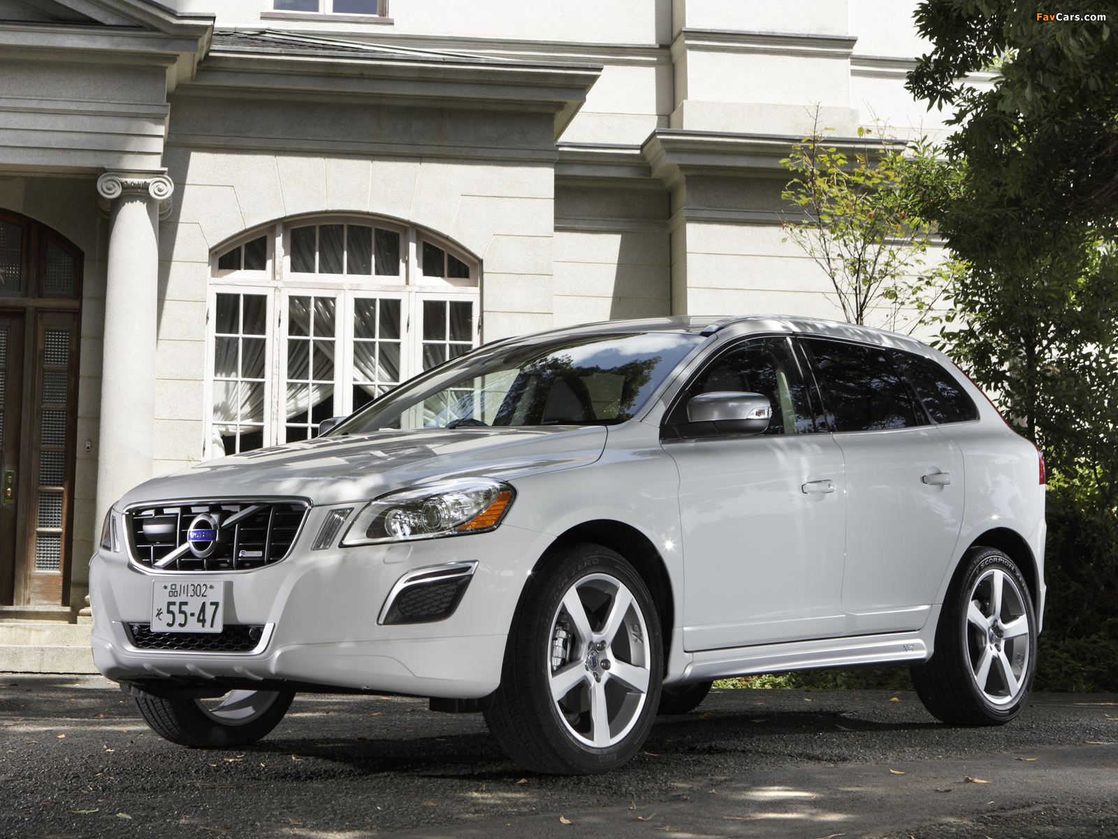 Volvo XC60 R-Design JP-spec 2009–13 photos (1600 x 1200)