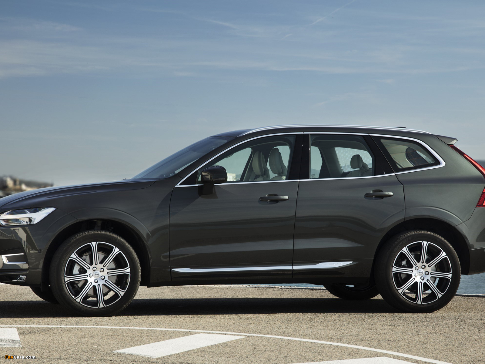 Volvo XC60 D5 Inscription 2017 photos (1600 x 1200)