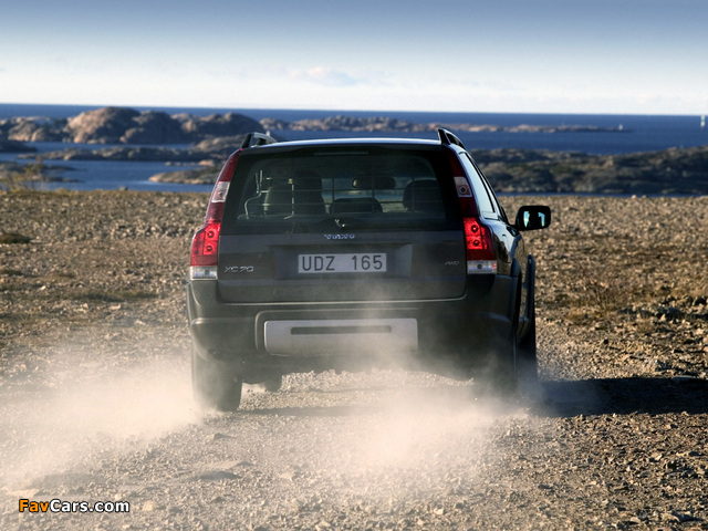 Images of Volvo XC70 2005–07 (640 x 480)