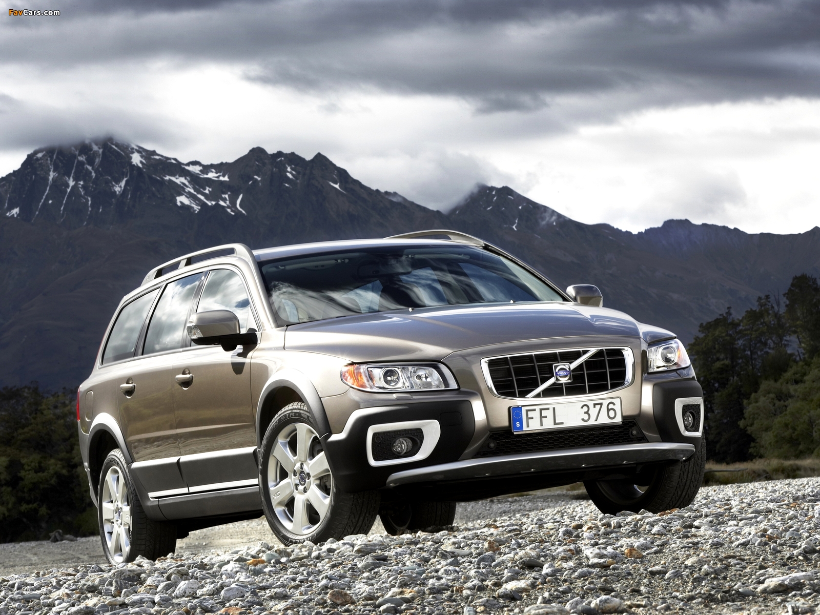 Images of Volvo XC70 2007–09 (1600 x 1200)