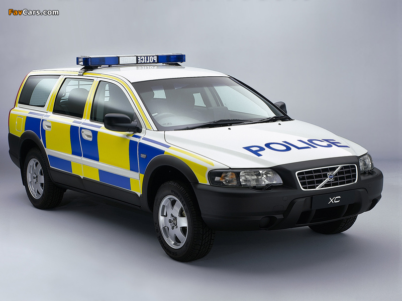 Pictures of Volvo V70XC Police 2000–05 (800 x 600)