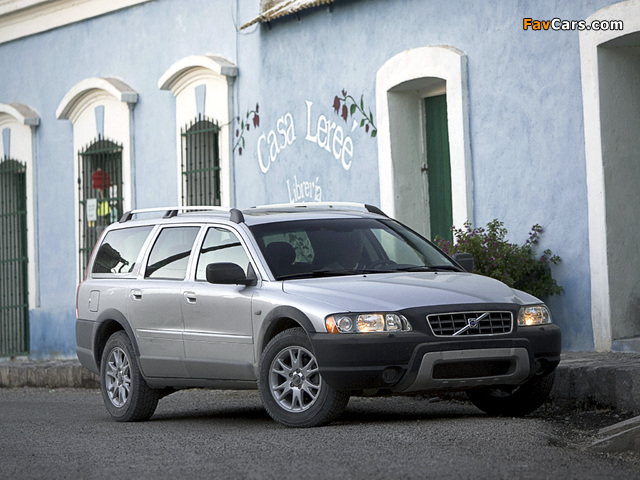 Pictures of Volvo XC70 US-spec 2005–07 (640 x 480)
