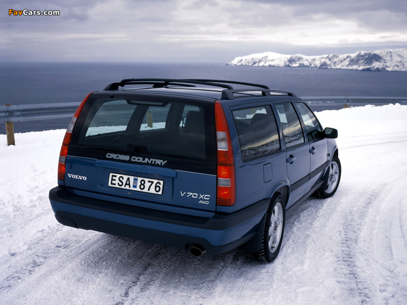 Volvo V70XC 1997–2000 images (800 x 600)