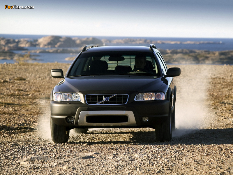 Volvo XC70 2005–07 images (800 x 600)