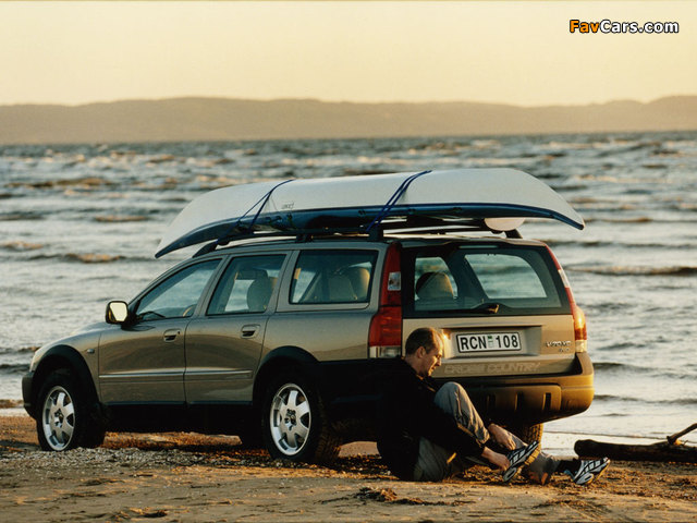 Volvo V70XC 2000–05 wallpapers (640 x 480)