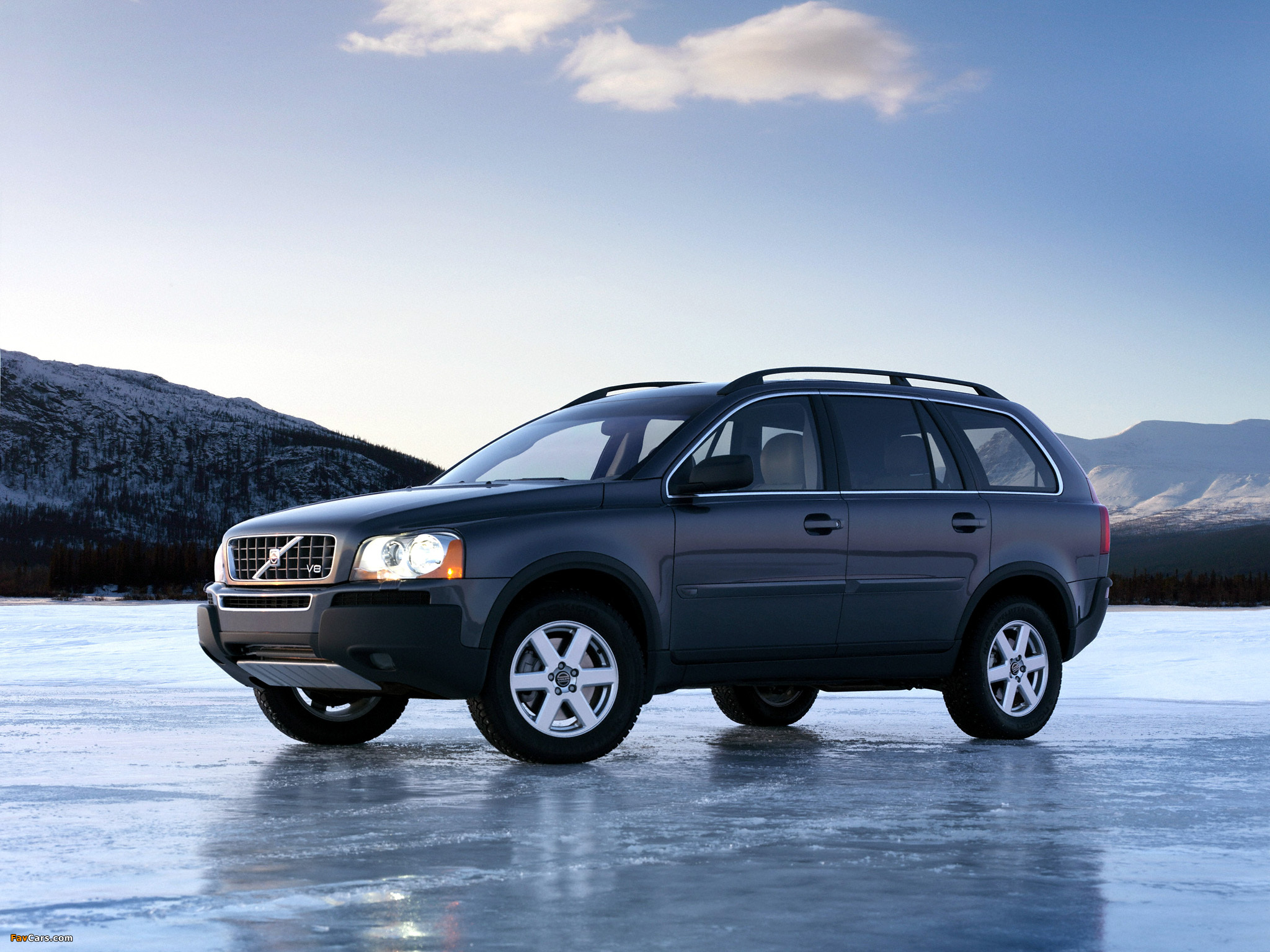 Images of Volvo XC90 V8 2005–07 (2048 x 1536)