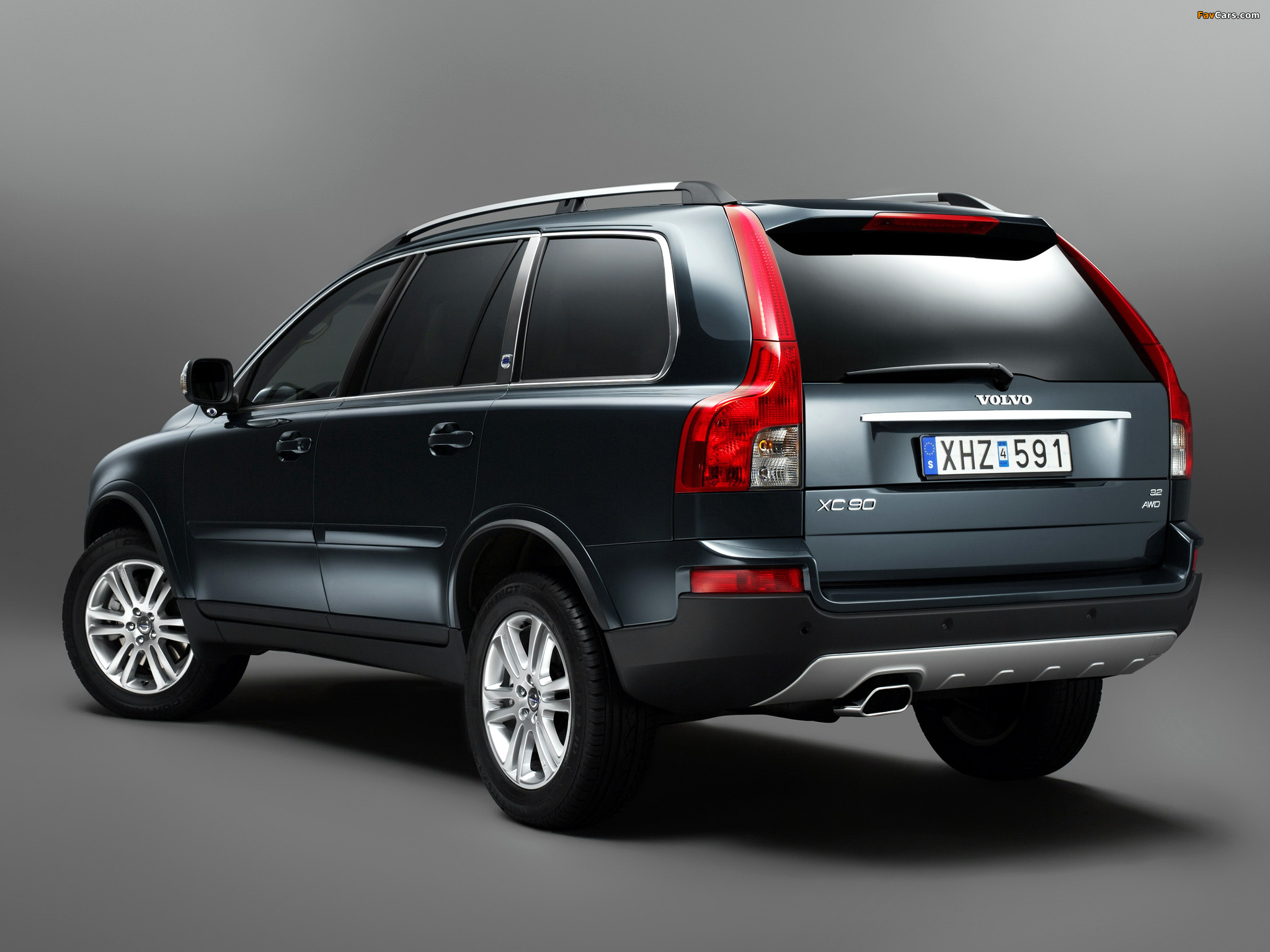 Photos of Volvo XC90 Executive 2008–09 (2048 x 1536)