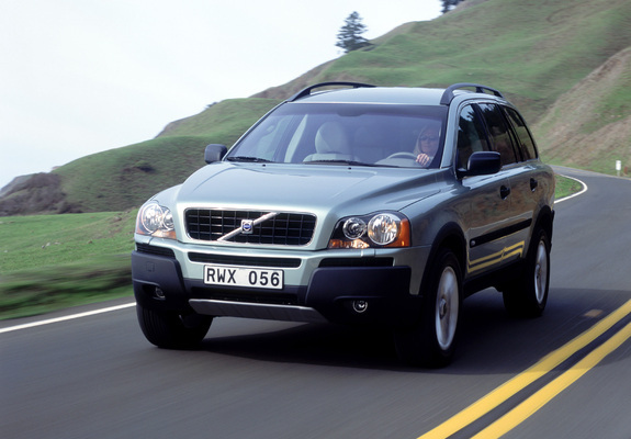 Pictures of Volvo XC90 2002–06