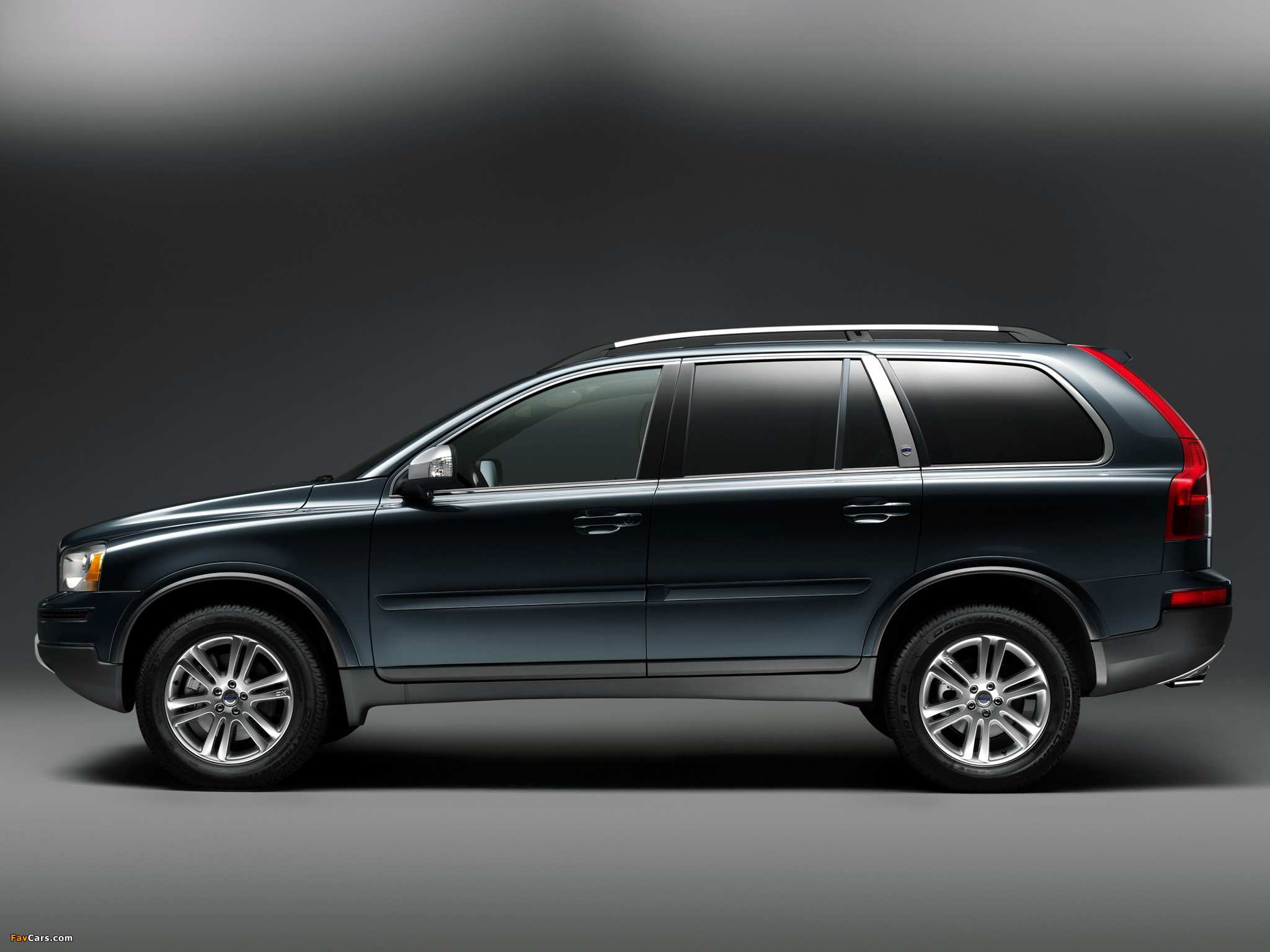 Pictures of Volvo XC90 Executive 2008–09 (2048 x 1536)