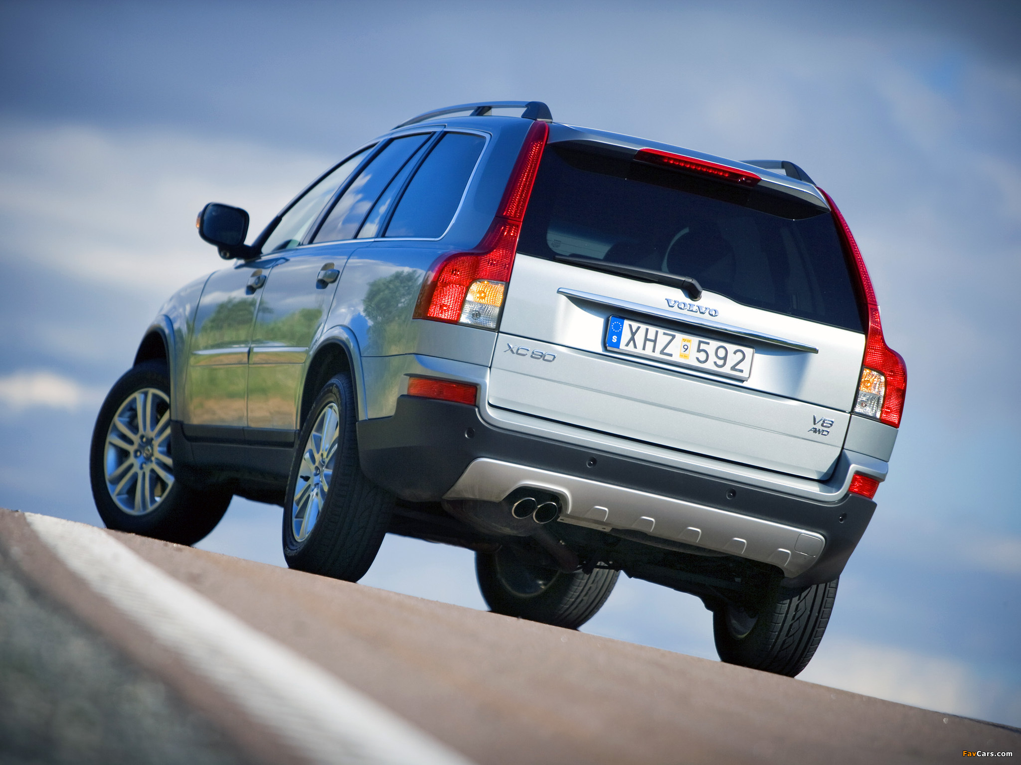 Pictures of Volvo XC90 V8 2008–09 (2048 x 1536)