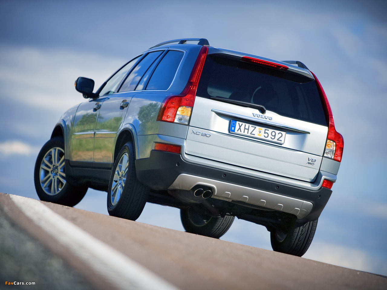 Pictures of Volvo XC90 V8 2008–09 (1280 x 960)
