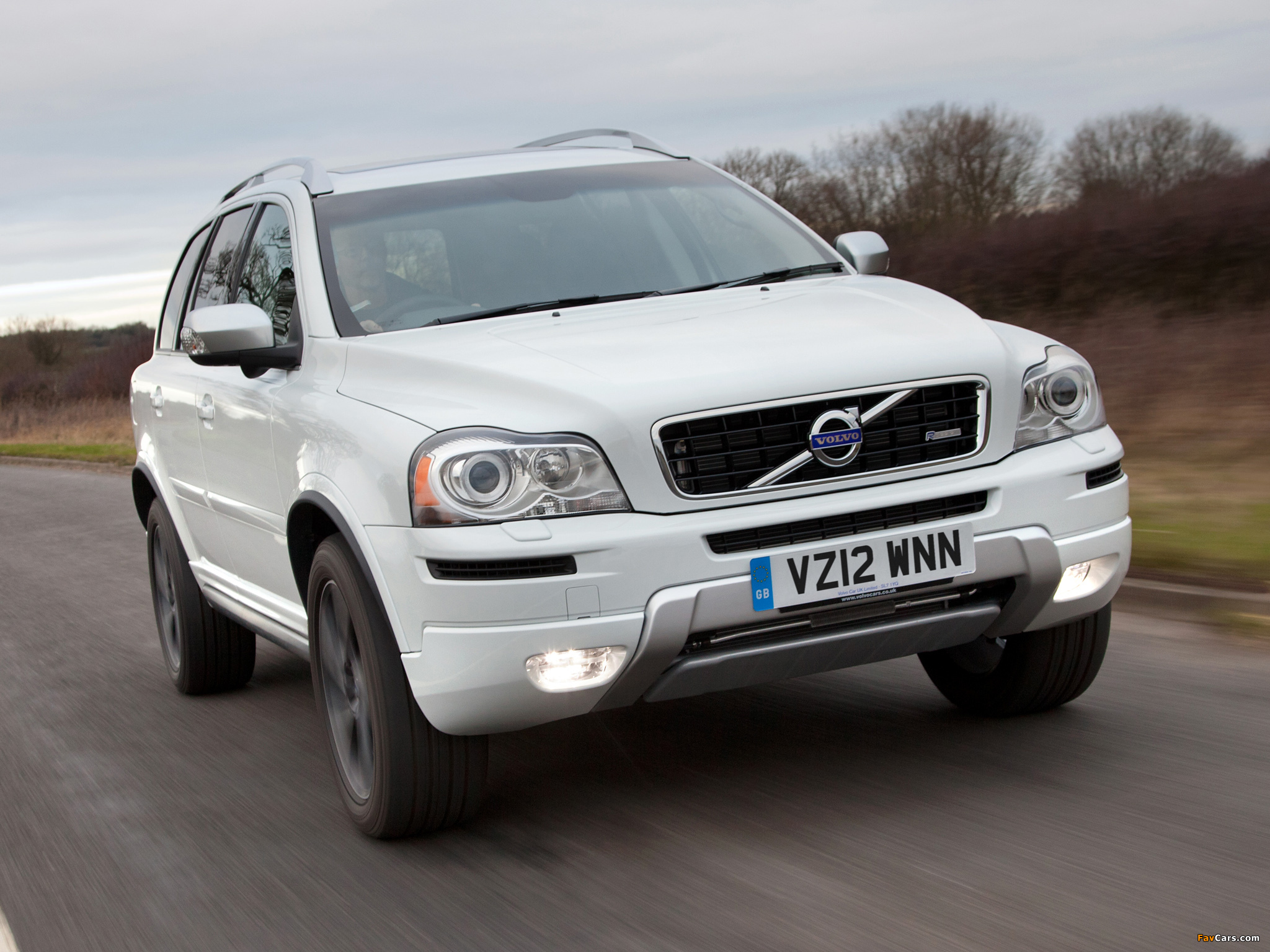 Pictures of Volvo XC90 R-Design UK-spec 2012 (2048 x 1536)