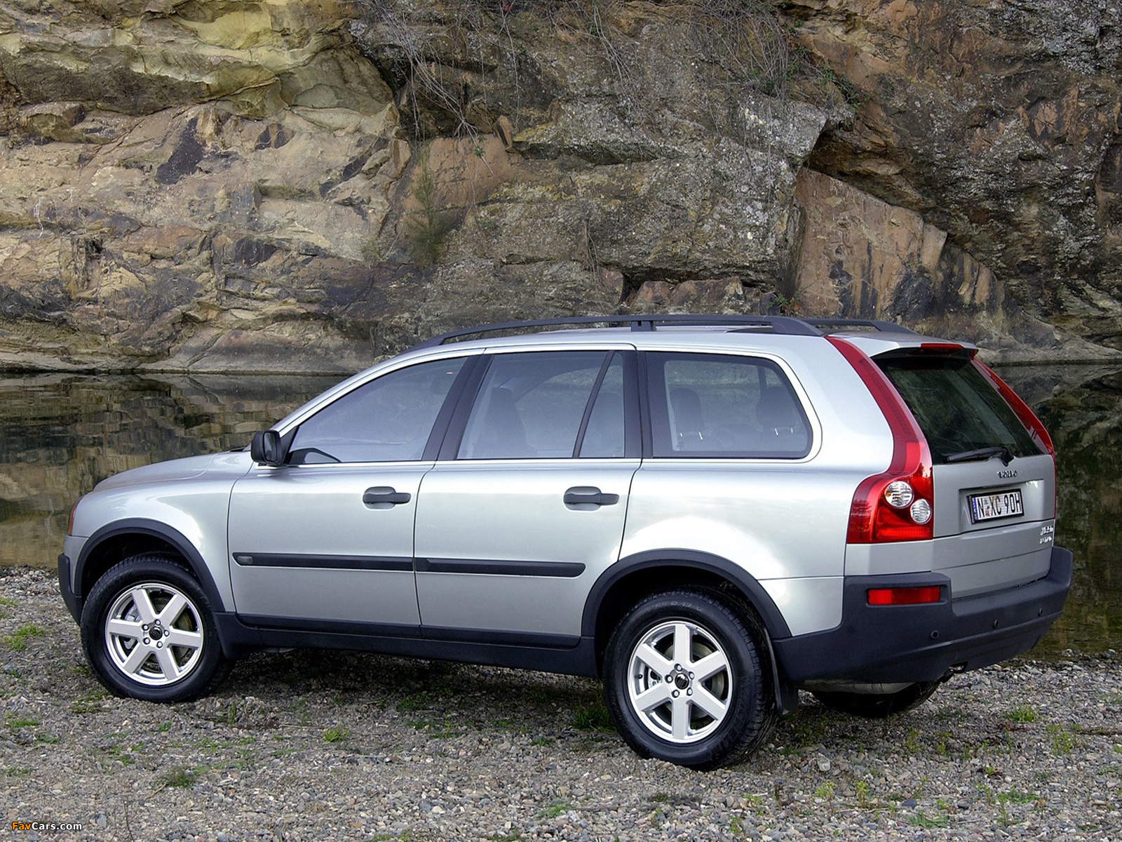 Volvo XC90 AU-spec 2003–07 photos (1600 x 1200)