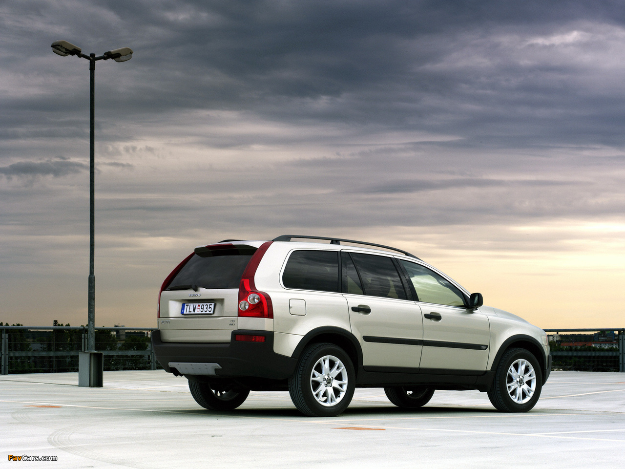 Volvo XC90 D5 2006 pictures (1280 x 960)