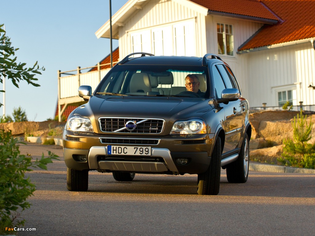 Volvo XC90 R-Design 2009–12 wallpapers (1024 x 768)