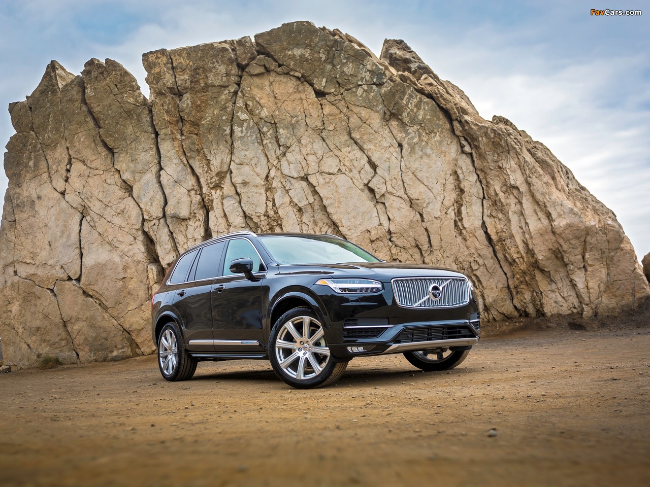 Volvo XC90 T6 Inscription "First Edition" US-spec 2015 wallpapers (1280 x 960)