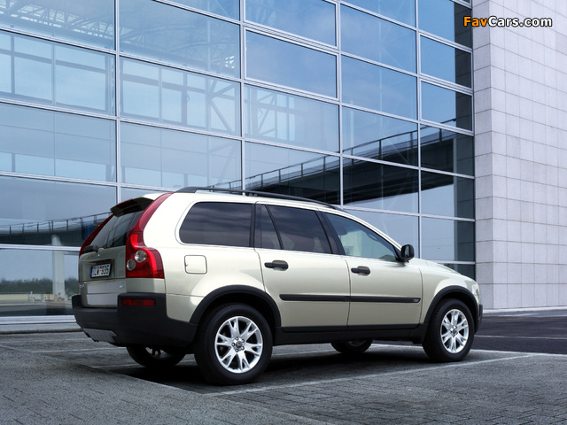 Volvo XC90 D5 2006 wallpapers (640 x 480)