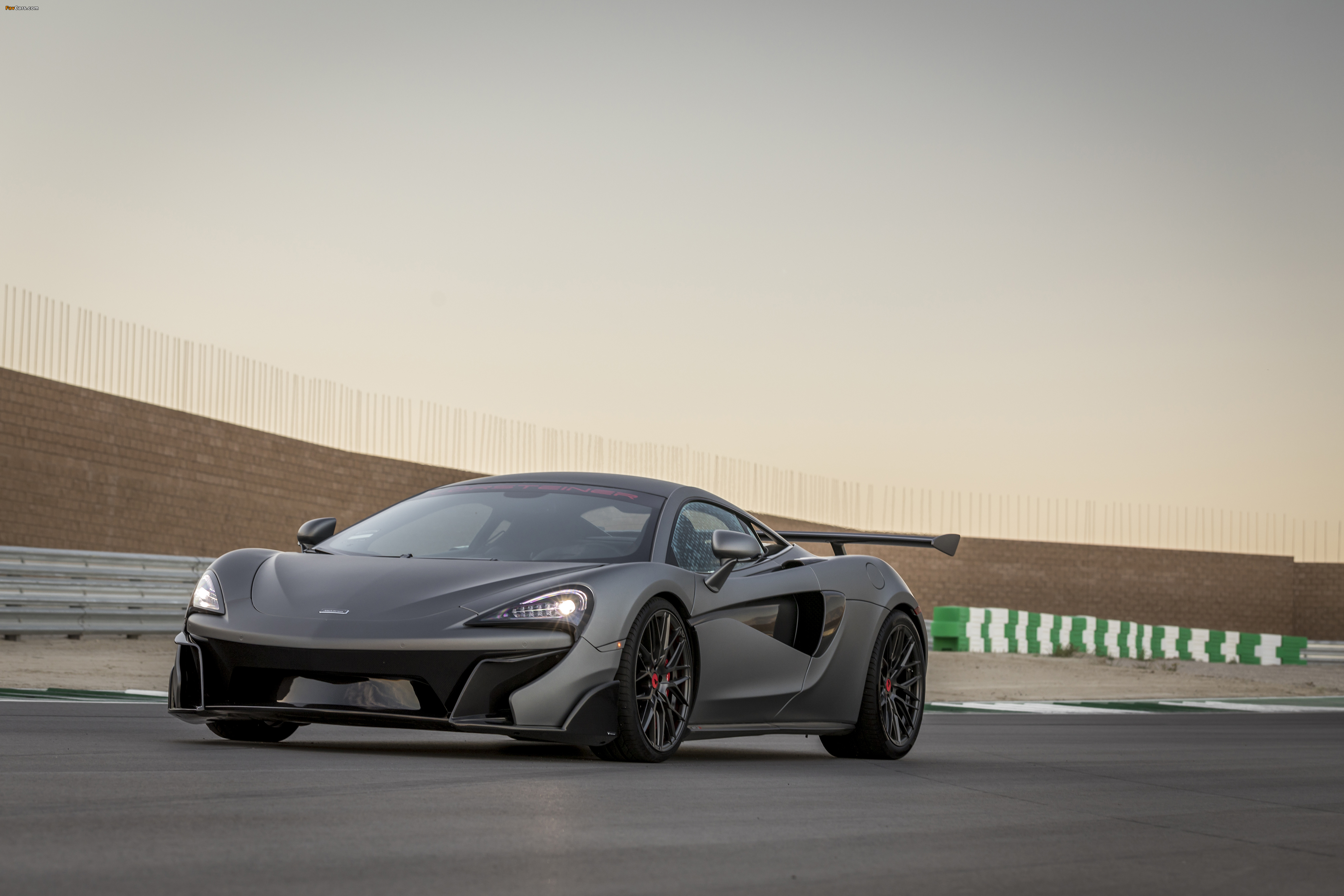 Vorsteiner Mclaren 570-VX Aero 2016 wallpapers (4096 x 2731)