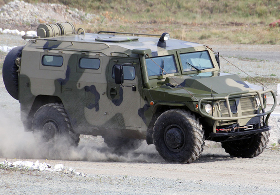 Pictures of STS GAZ 233114 Tigr-M 2011
