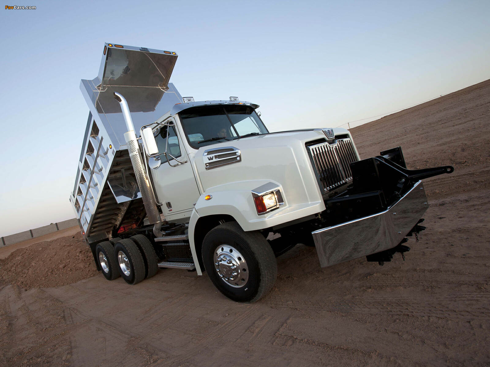 Western Star 4700 Set Back Dump Truck 2011 images (1600 x 1200)